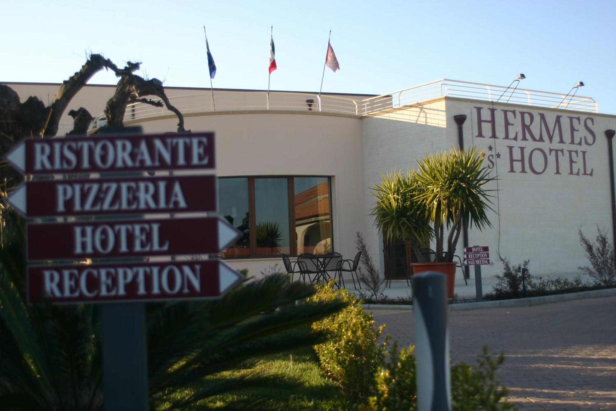 Hermes Hotel Policoro Zewnętrze zdjęcie