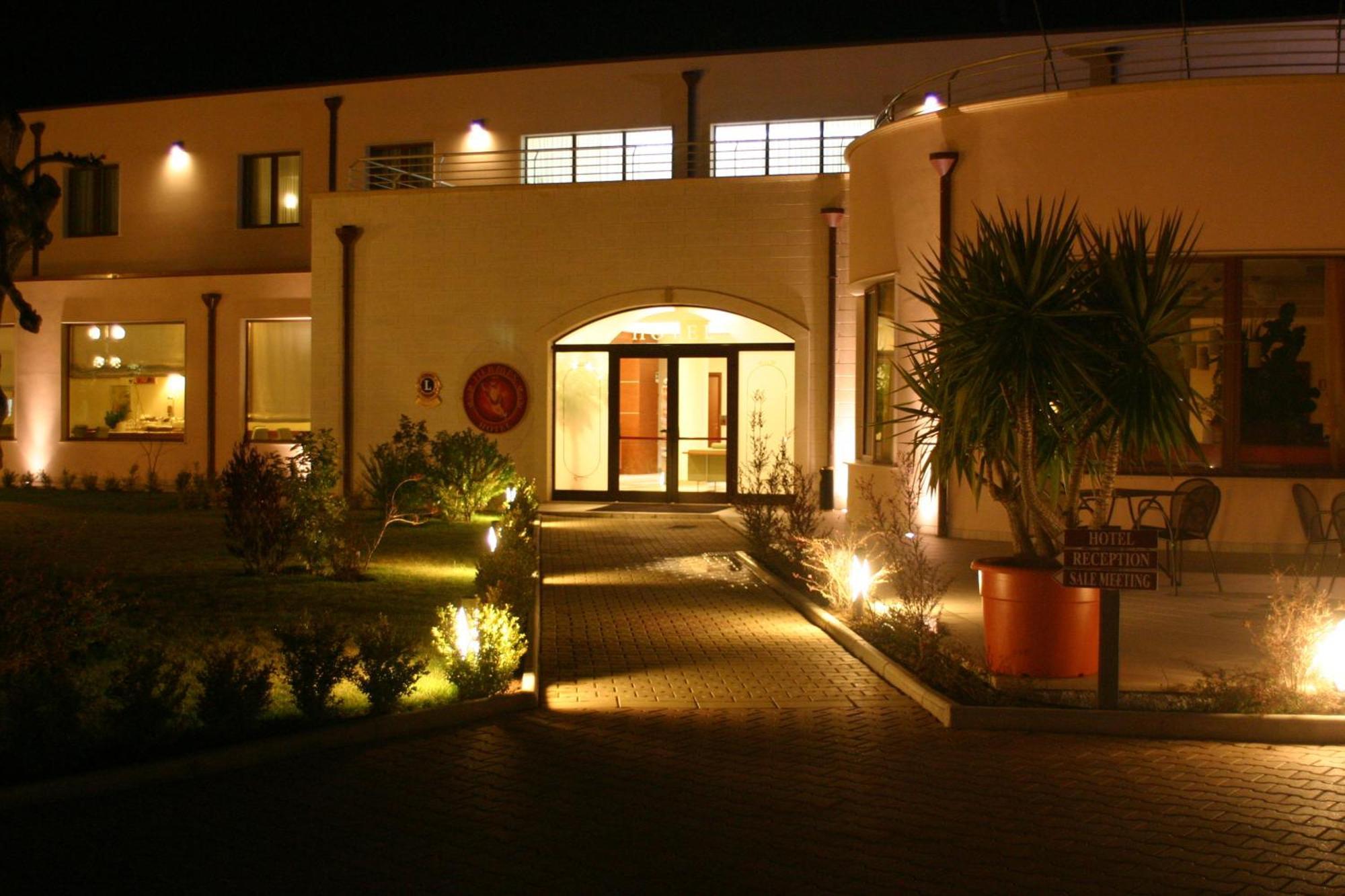 Hermes Hotel Policoro Zewnętrze zdjęcie
