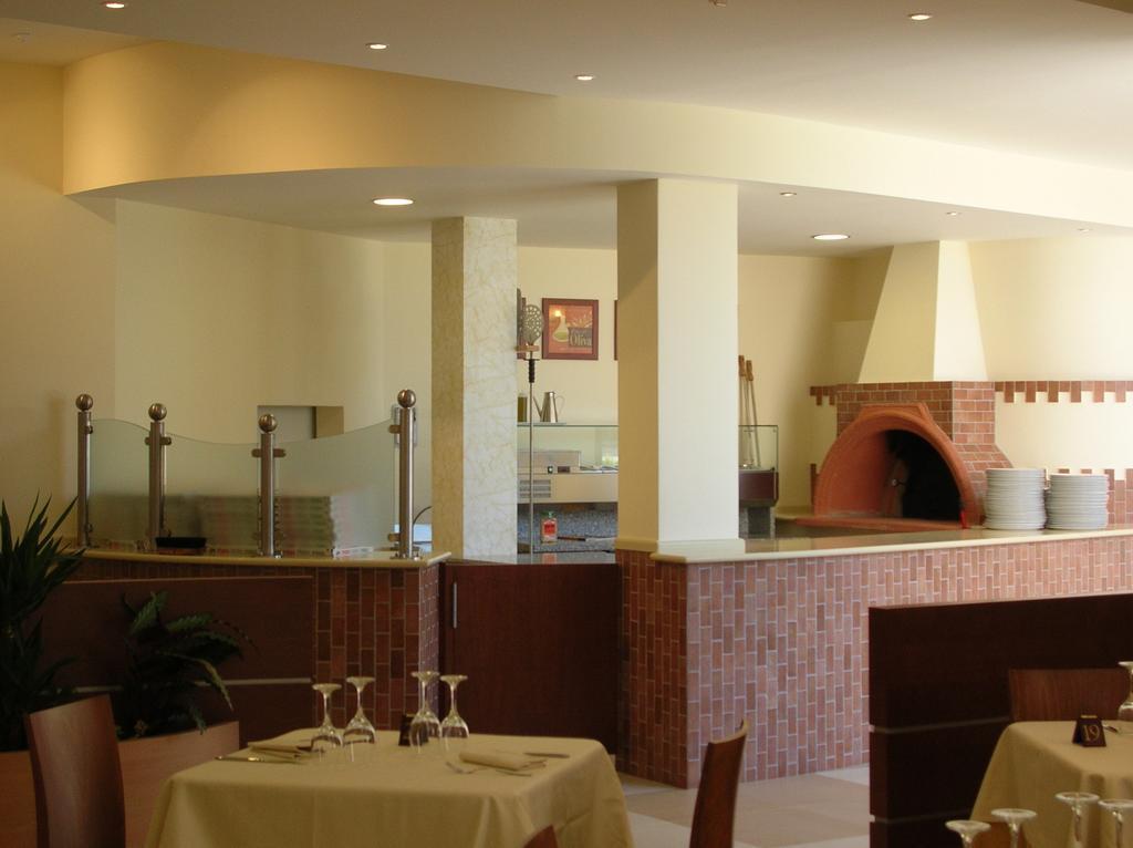 Hermes Hotel Policoro Zewnętrze zdjęcie