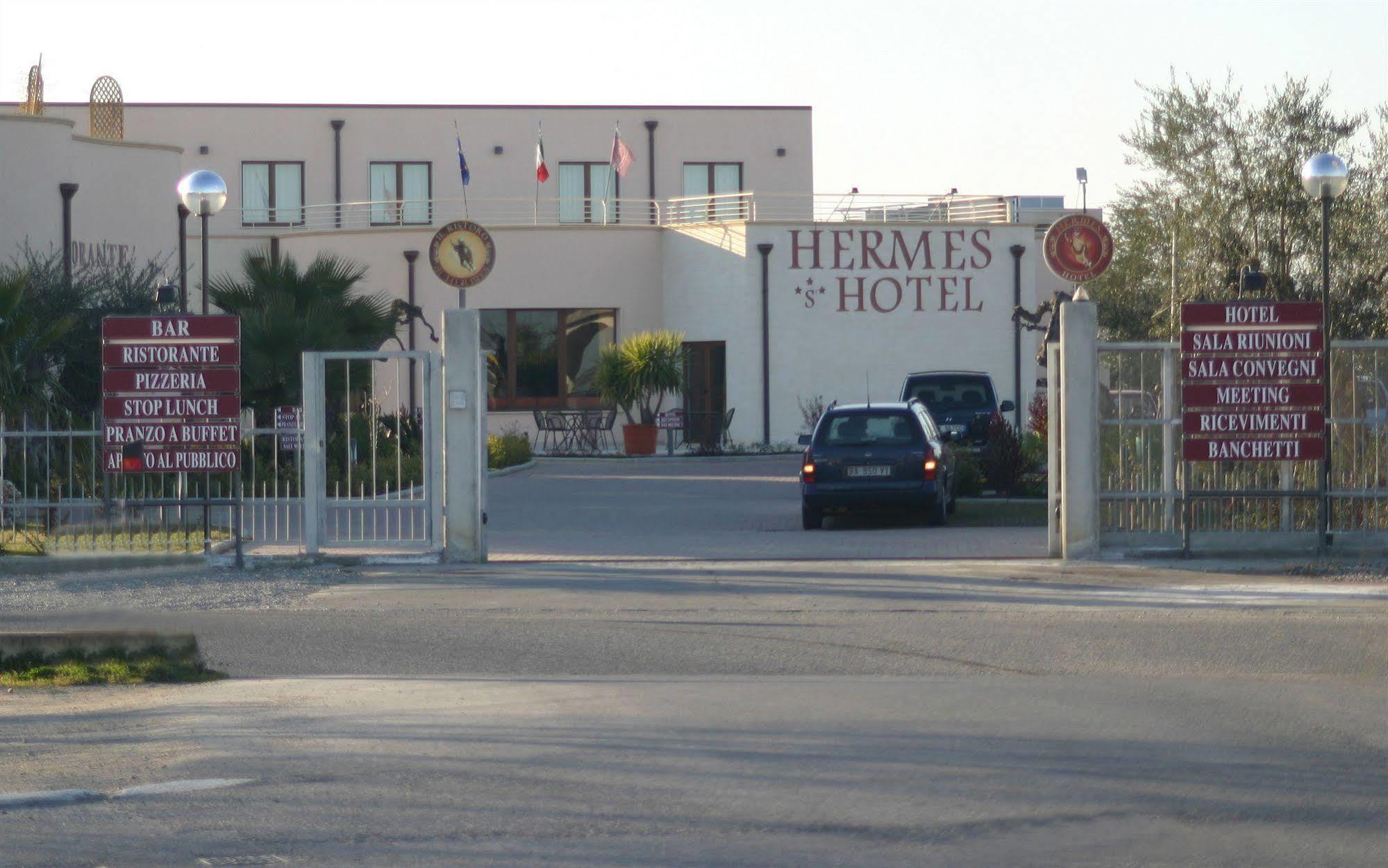 Hermes Hotel Policoro Zewnętrze zdjęcie