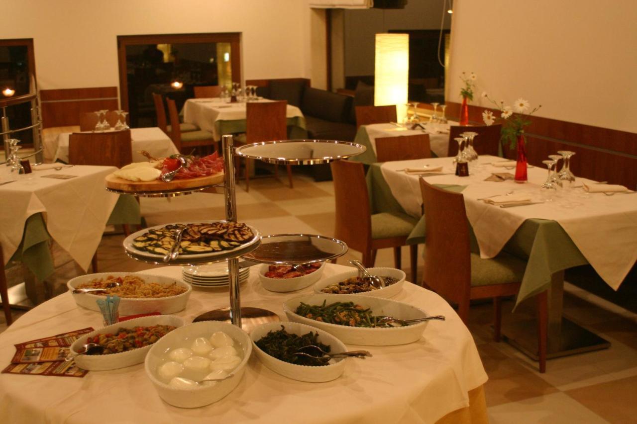 Hermes Hotel Policoro Zewnętrze zdjęcie